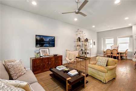 5815 Bryan Parkway #30 Dallas, TX 75206
