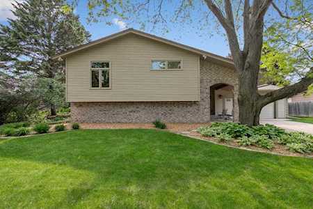 8232 Kingslee Road Bloomington, MN 55438