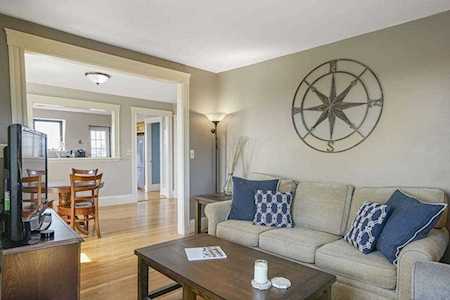 809 E 4th St #3 Boston, MA 02127