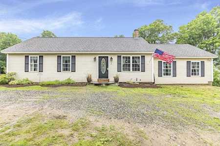 7 S Main St Templeton, MA 01438