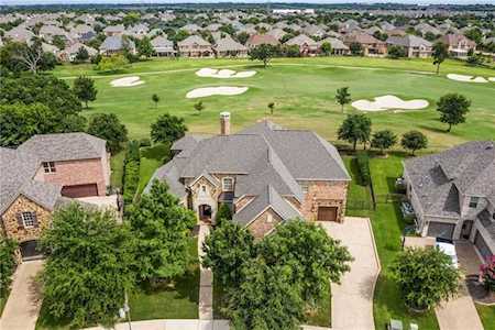 8450 Canyon Crossing Lantana, TX 76226