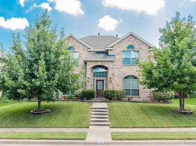 1202 Madison Terrace Glenn Heights, TX 75154