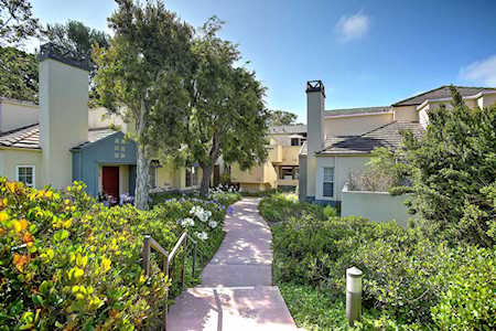 3756 Greggory Way #2 Santa Barbara, CA 93105