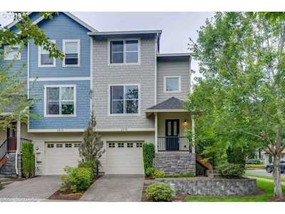 2315 NE Redelfs Way Hillsboro, OR 97006