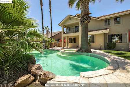 2147 Saint Andrews Ct Discovery Bay, CA 94505