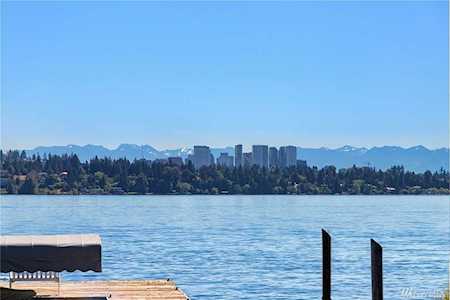 236 40th Ave E Seattle, WA 98112
