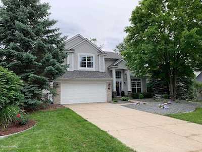 5333 SE Maple Hill Avenue SE Hill Ada, MI 49301