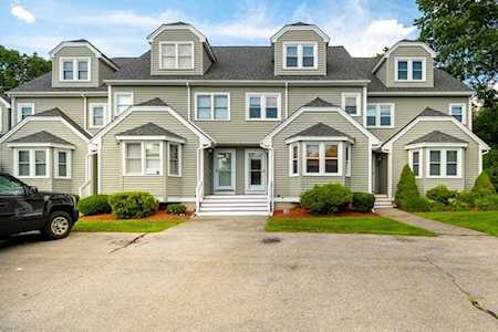 187 Merrimack Meadows Ln #187 Tewksbury, MA 01876