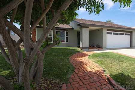 10786 Bangalore Ln San Diego, CA 92126