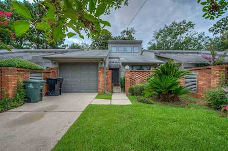 182 NE Villas Court Tallahassee, FL 32303