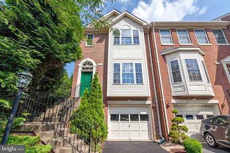 801 Col Edmonds Warrenton, VA 20186