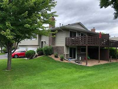 8513 W 97 1/2 Street Bloomington, MN 55438