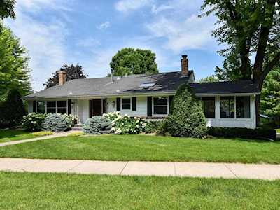 278 W Lake Street Excelsior, MN 55331