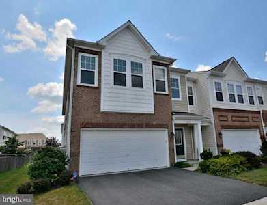 41935 Stoneyford Terrace Aldie, VA 20105