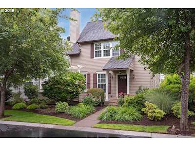 2215 NW Edgewood Pl Portland, OR 97229