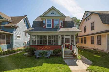 672 Como Avenue Saint Paul, MN 55103