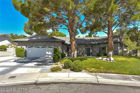 20 Hummingbird Circle Henderson, NV 89014