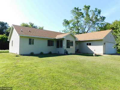 24052 Dogwood Street NW Bethel, MN 55005