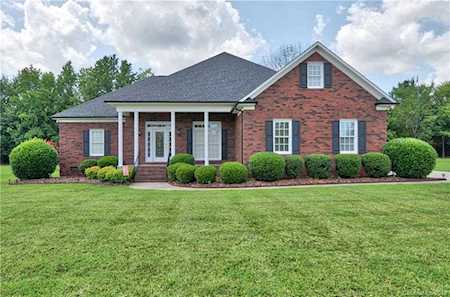 3636 Charolais Ln Harrisburg, NC 28075