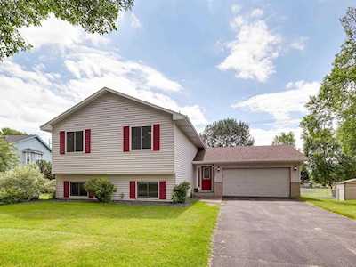 9460 Jarrod Avenue S Cottage Grove, MN 55016