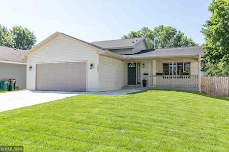 566 38th Avenue NE Columbia Heights, MN 55421