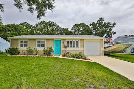 606 W Timber Bay Circle Oldsmar, FL 34677