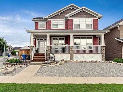 30 Westfall Drive Okotoks, AB T1S 0K1
