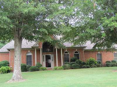 3412 Sara Woods Dr Bartlett, TN 38133