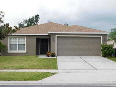 936 Seneca Falls Drive Orlando, FL 32828
