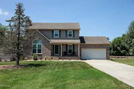 370 Cedarview Dr Shepherdsville, KY 40165