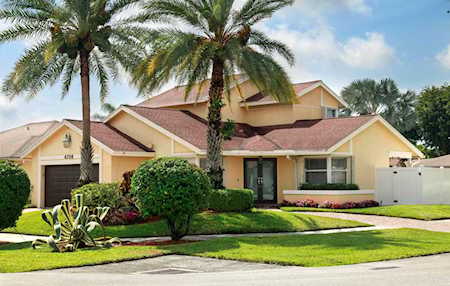 6708 Hollandaire Drive Boca Raton, FL 33433