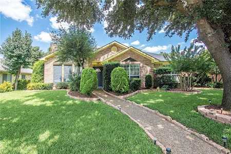 136 Mesquitewood Street Coppell, TX 75019