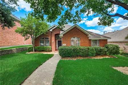 449 Vista Noche Drive Lewisville, TX 75067