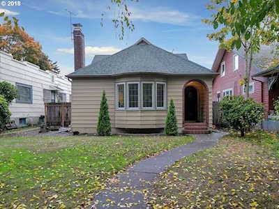 2021 SE Larch Ave Portland, OR 97214