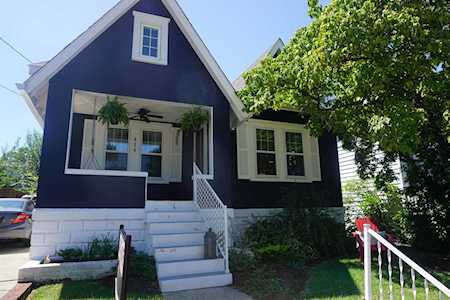 828 Reading Rd Louisville, KY 40217