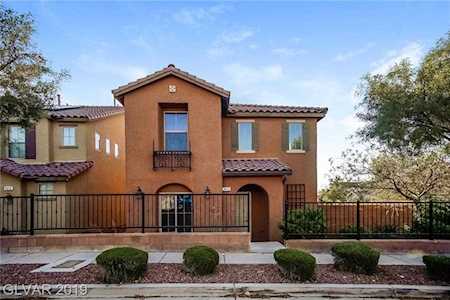 7411 Kingston Cove St Las Vegas, NV 89166