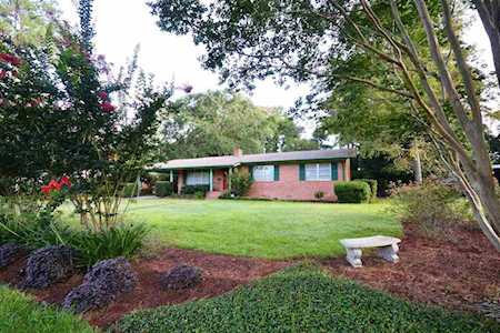 1230 Circle Dr Tallahassee, FL 32301
