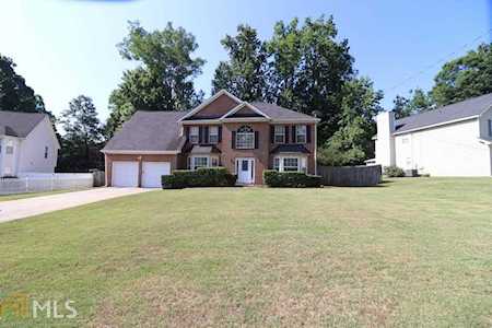 809 Conisburgh Ct Stone Mountain, GA 30087