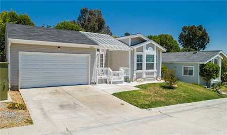 20225 Shadow Island Drive #320 Canyon Country, CA 91351