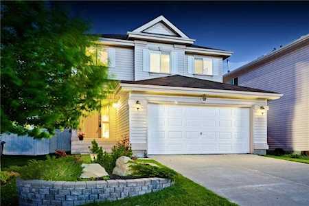 27 Citadel Peak Circle NW Calgary, AB T3G 4E8