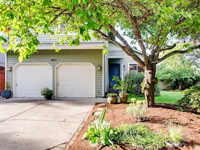 3611 SW Vacuna St Portland, OR 97219