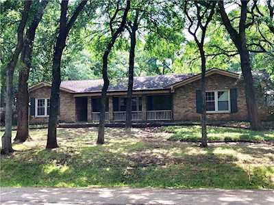 201 Oak Forest Drive Highland Village, TX 75077