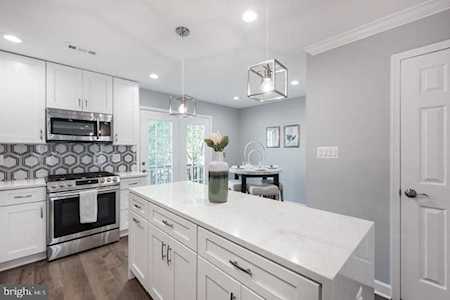 1710 Edgewood St Arlington, VA 22204