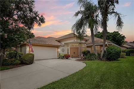 763 NE Live Oak Terrace St Petersburg, FL 33703