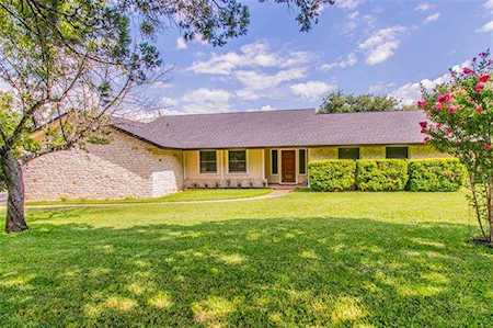 105 Eagle Cv Lakeway, TX 78734