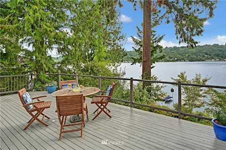 2434 W Lake Sammamish Pkwy NE Redmond, WA 98052
