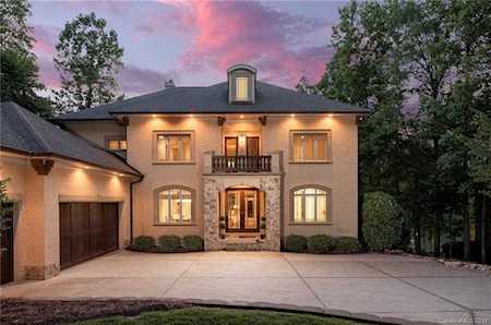 149 Bay Shore Loop Mooresville, NC 28117