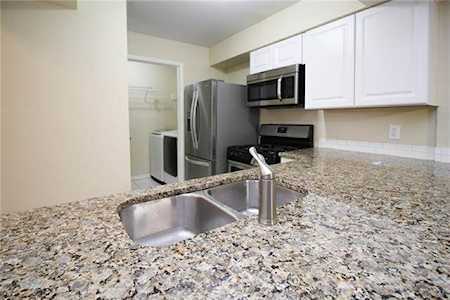 4723 Misty Slope Ln Austin, TX 78744