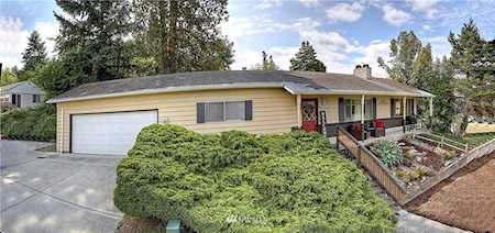 1102 Sequalish St Steilacoom, WA 98388