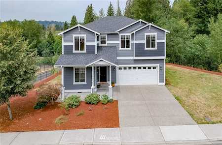 17002 W Hill Dr E Bonney Lake, WA 98391